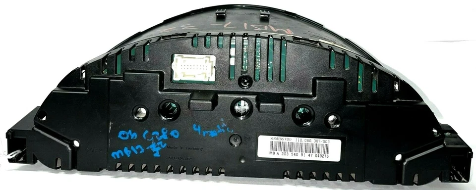 Mercedes Benz C280 2004 Speedometer Instrument Cluster 2035409147 Used - Image 2 of 4