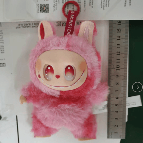 Plush Doll Keychain Toy LOVE (Red) THE MONSTERS V3 BIG INTO ENERGY SERIES 2025 - Picture 4 of 4