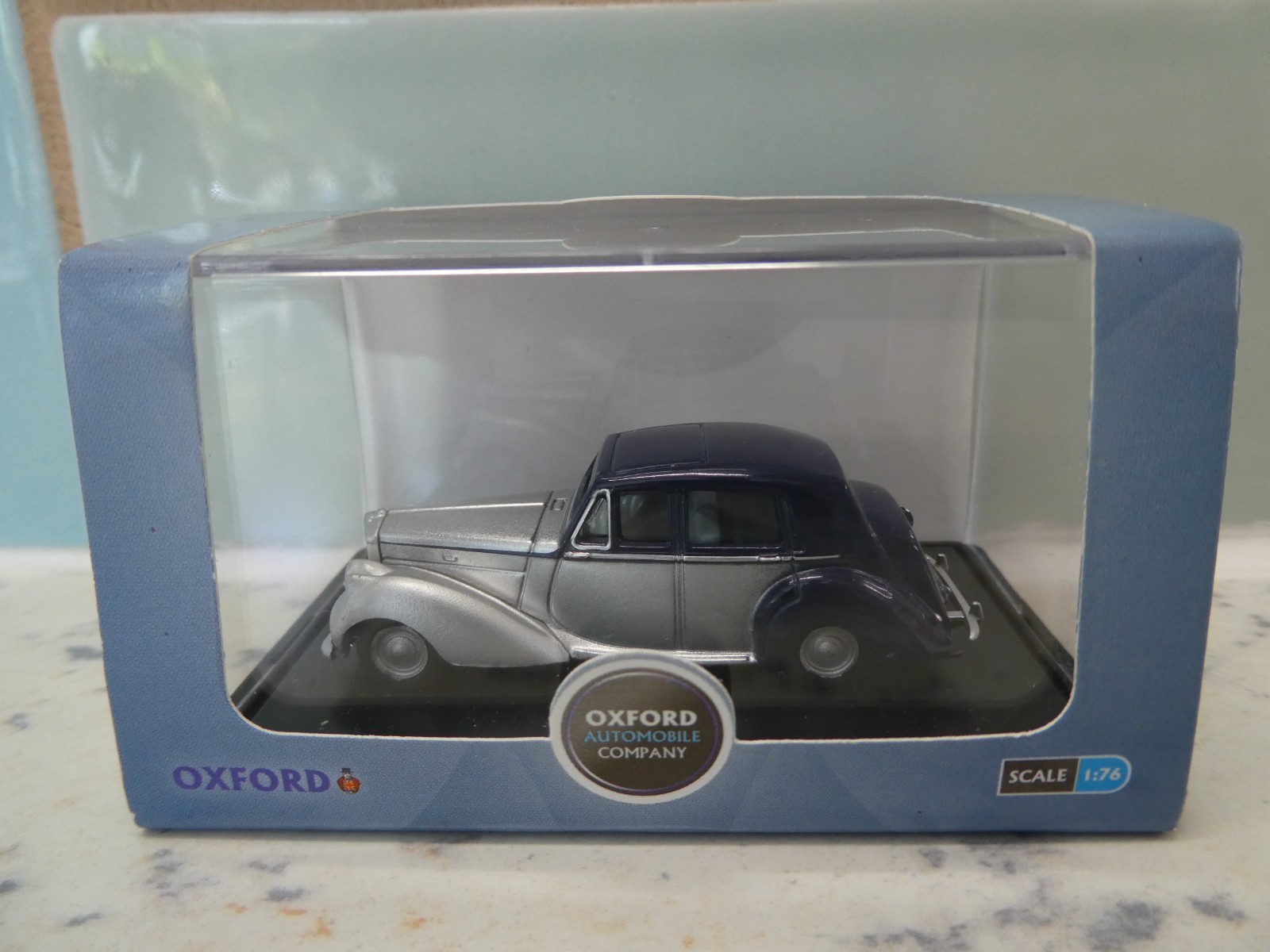 Oxford Diecast 1;76 OO Bentley MkVI Car Midnight Blue Shell Grey Boxed 76BN6004