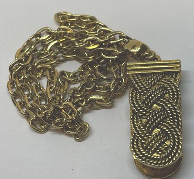 Vintage CELTIC KNOT PILLBOX PERFUME PENDANT NECKLACE Gold Tone 26  Chain