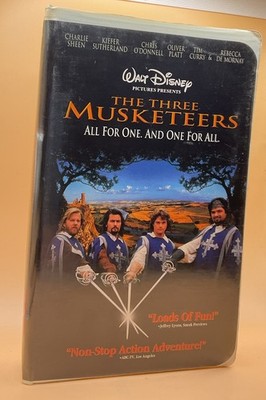 The Three Musketeers VHS 1994 Disney Clamshell Charlie Sheen *Buy 2 Get 1 Free*