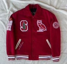 Chaqueta Universitaria OVO x Universidad de Stanford Roja - Artículo Oficial - Nueva - Auténtica