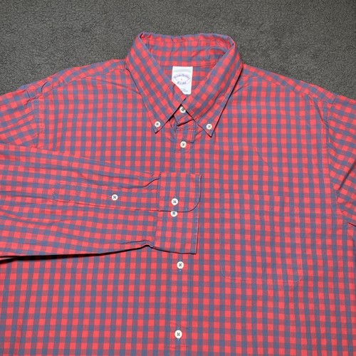 Brooks Brothers Est. 1818 Gingham Check Long Sleeve Button-Down Check Shirt, Men's Size Medium cotton white type Vintage Second Hand