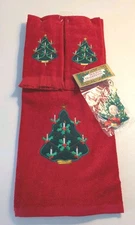 NEW Set Of 3 RED Christmas Tree Embroidered  Bath & Hand Towel & Magnet Ornament