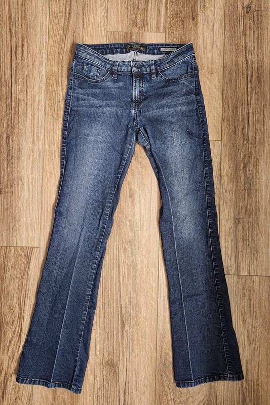 Guess Los Angeles Vintage Brittany Boot Dark Wash Jeans Size 29/30