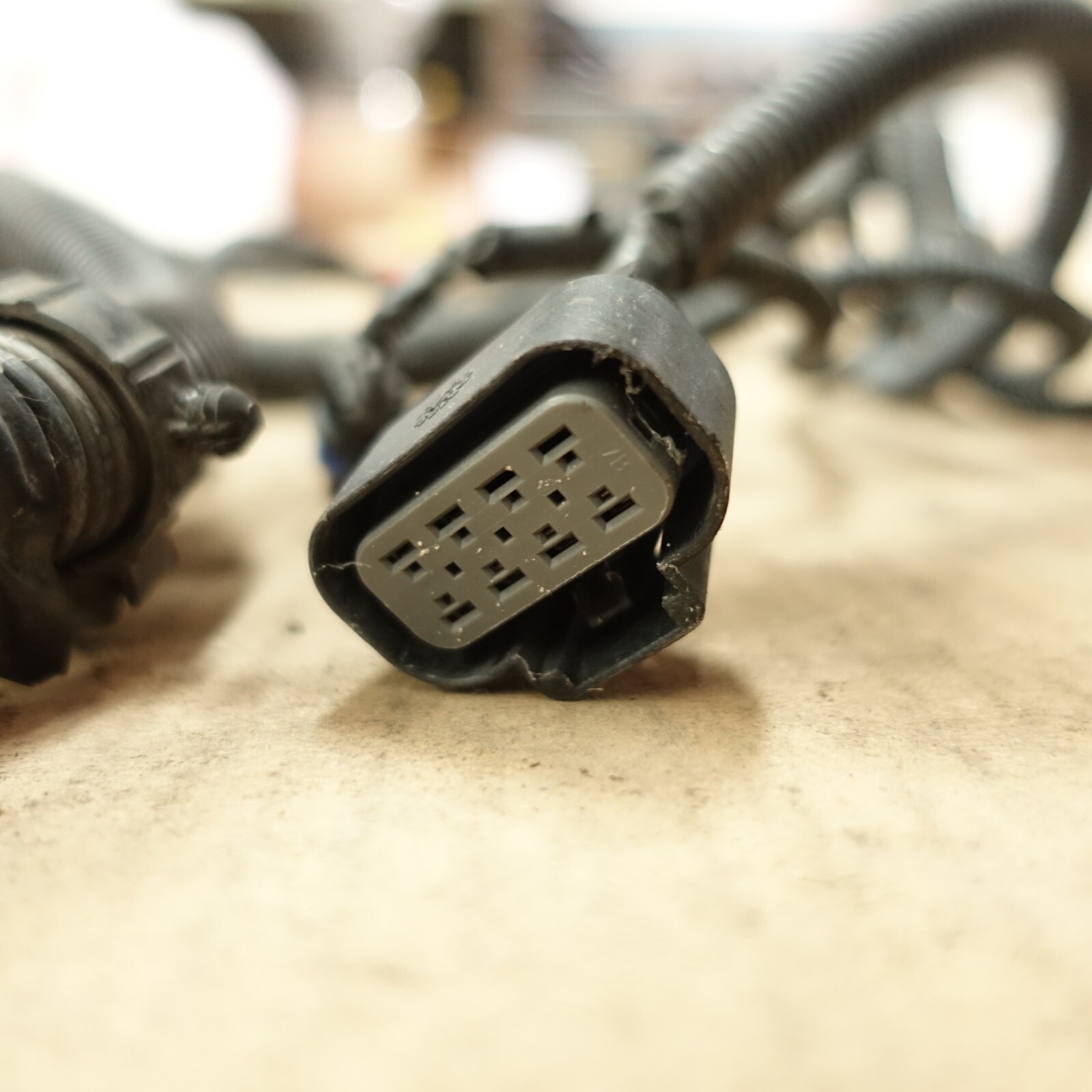 2007 Cadillac Escalade Radiator Support Cooling Fan Wire Harness Loom