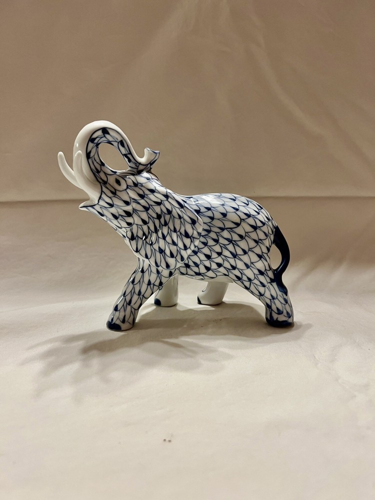 Fishnet Elephant