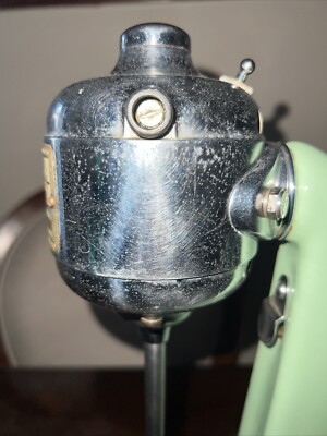 Vintage 1940s Hamilton Beach Milkshaker Mixer NO.18, Works READ