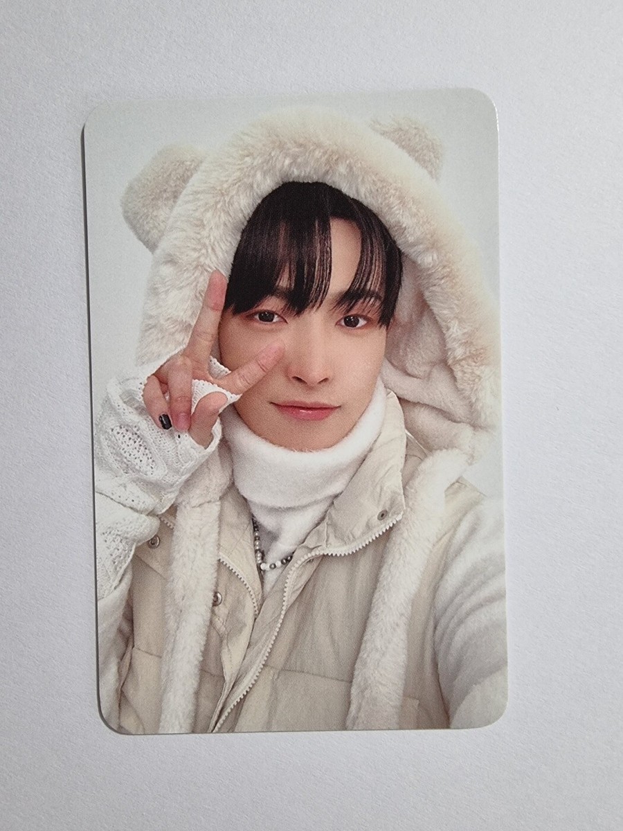 ateez snowman factory MD サン バインダー トレカ ATEEZ WINTER SPEACIAL MD : SNOWMAN FACTORY photo card binder