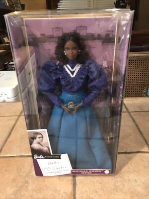Mattel Barbie Signature C.J. Walker Inspiring Women Collector Series ( HLM19)