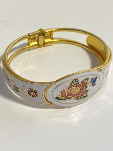 vintage Beautiful White Cloisonné Flowers Butterfly Hinged Bangle Cuff Bracelet - Picture 1 of 6