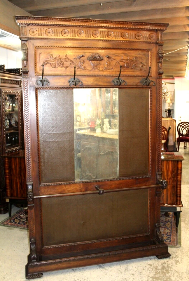 Árbol de salón renacentista francés grande | Perchero antiguo de nogal con espejo Foto 3 de 4
