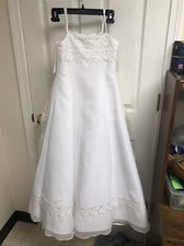 David  s Bridal Flower Girl Gown Sz 8 Used Once