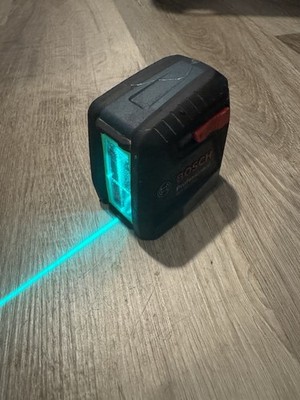    BOSCH GLL40-20G Green Beam Self-Leveling Cross-Line Laser