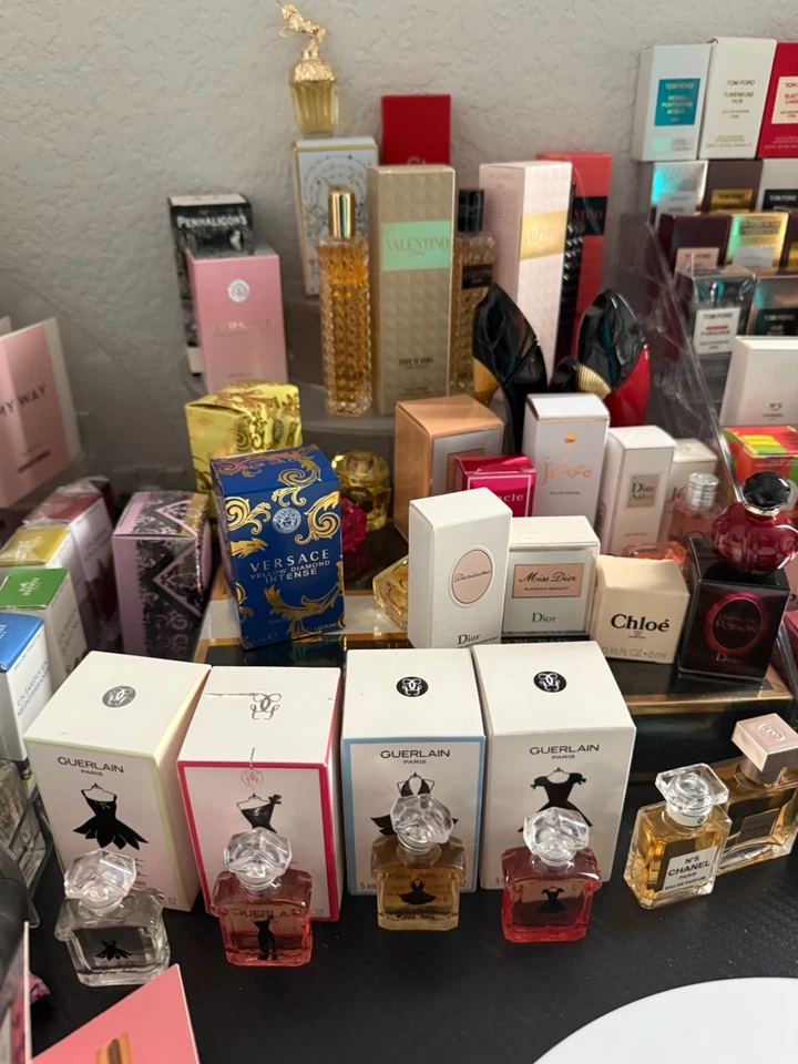 Mini Perfumes de Diseñador Set de 6 Fragancias Tamaño de Viaje YSL Gucci PRADA Más Nuevo Foto 3 de 4