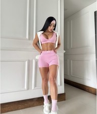 Women s Pink Solid 2-Piece Activewear Set V-Neck Crop Top Shorts One Size