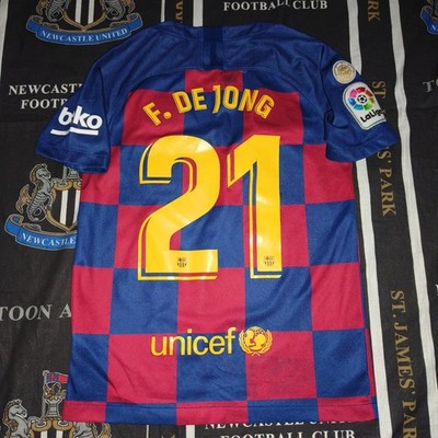 Barcelona 2019 2020 Home Football Shirt Jersey Nike Frenkie De Jong Size 147 cm