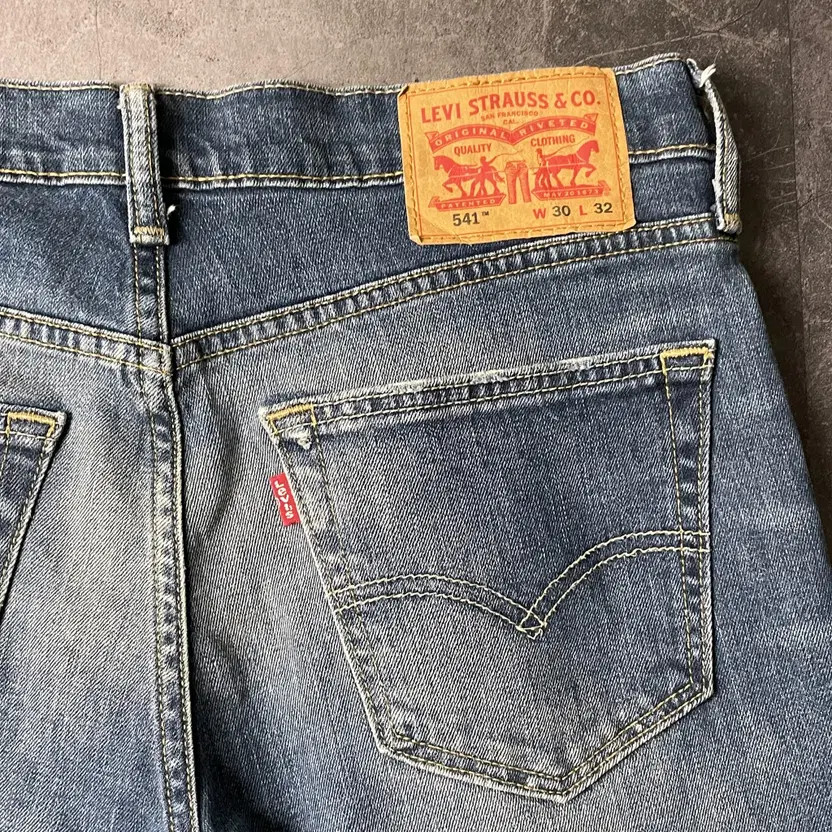 Levi's 541 Vintage Athletic Tapered Fit Denim Pants