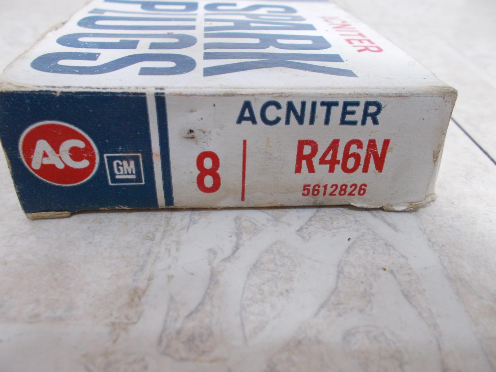 NOS AC Delco R46N Acniter Spark Plugs 8 Pack Genuine GM Parts Made in USA