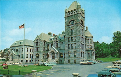 Fall River MA Massachusetts, Superior Court House, Old Cars, Vintage Postcard