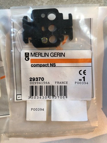 Dispositif De Verrouillage Pour Cadenas Schneider Electric S29370 - Pour Disjoncteurs PowerPact - Noir, Neuf