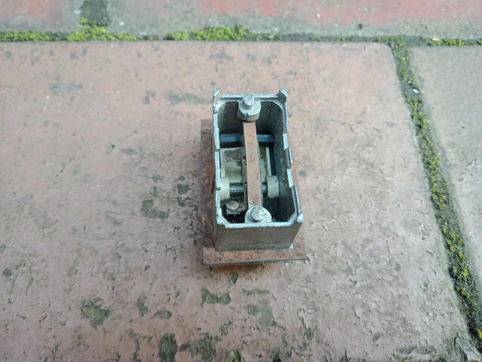 Holden HQ hj hx hz demister dash switch rear window sedan missing rear