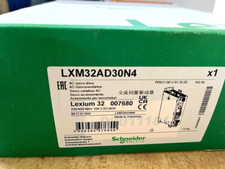 1PC- Schneider Electric LXM32AD30N4 AC Servo Drive- NEW