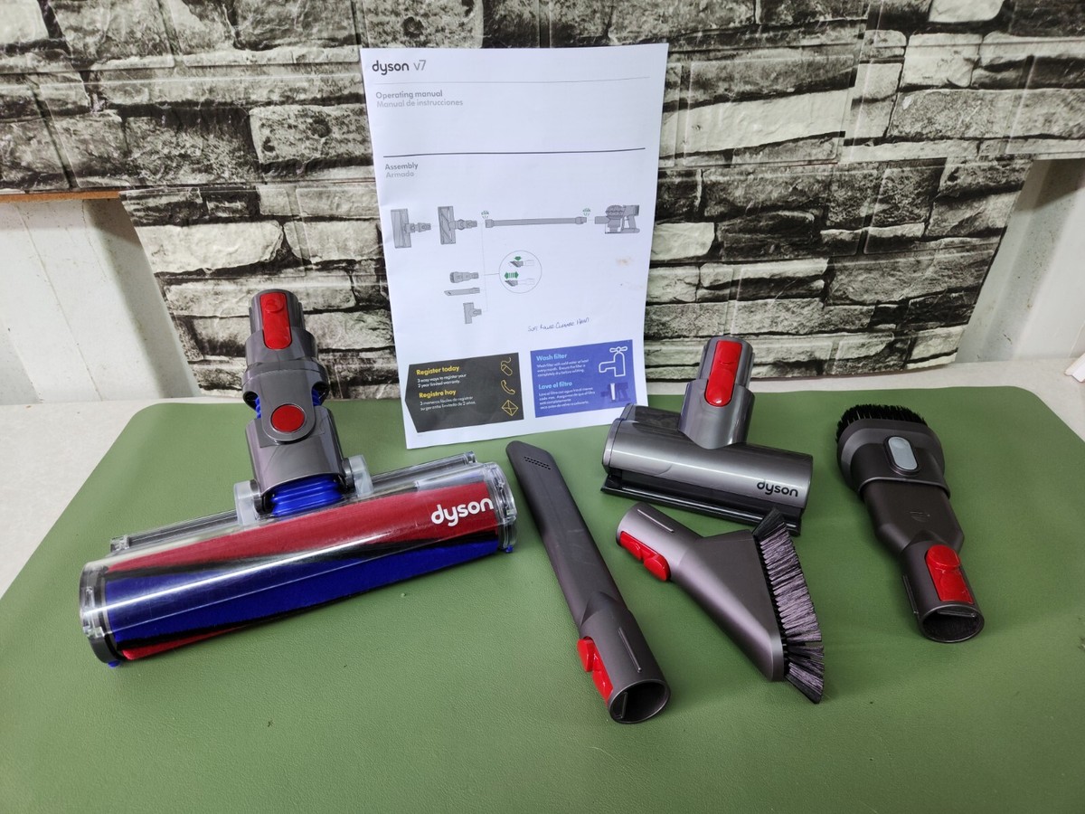 Dyson vacuum v7 manual & cleaning attachment heads (barely used