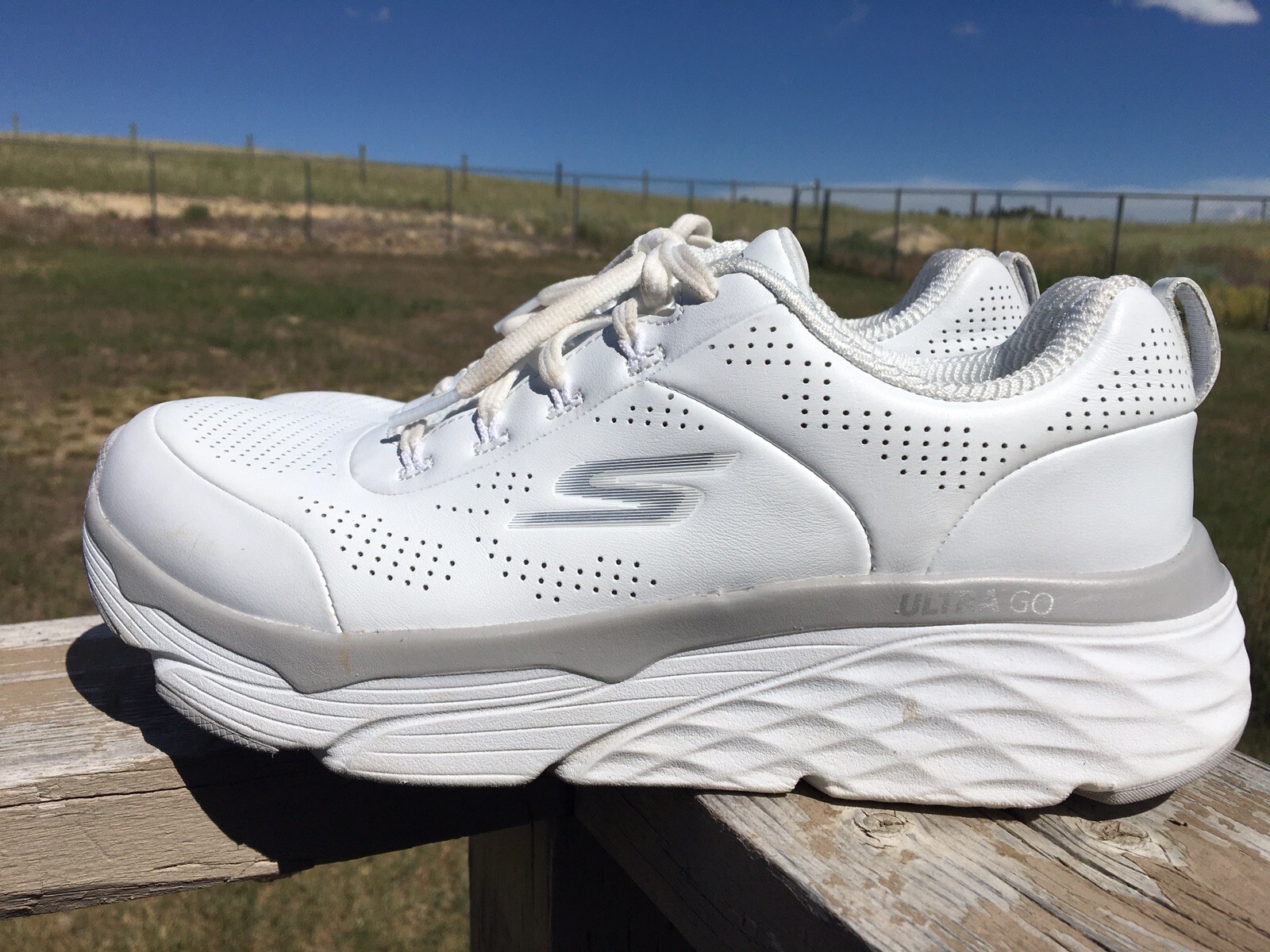 skechers air cooled goga mat price