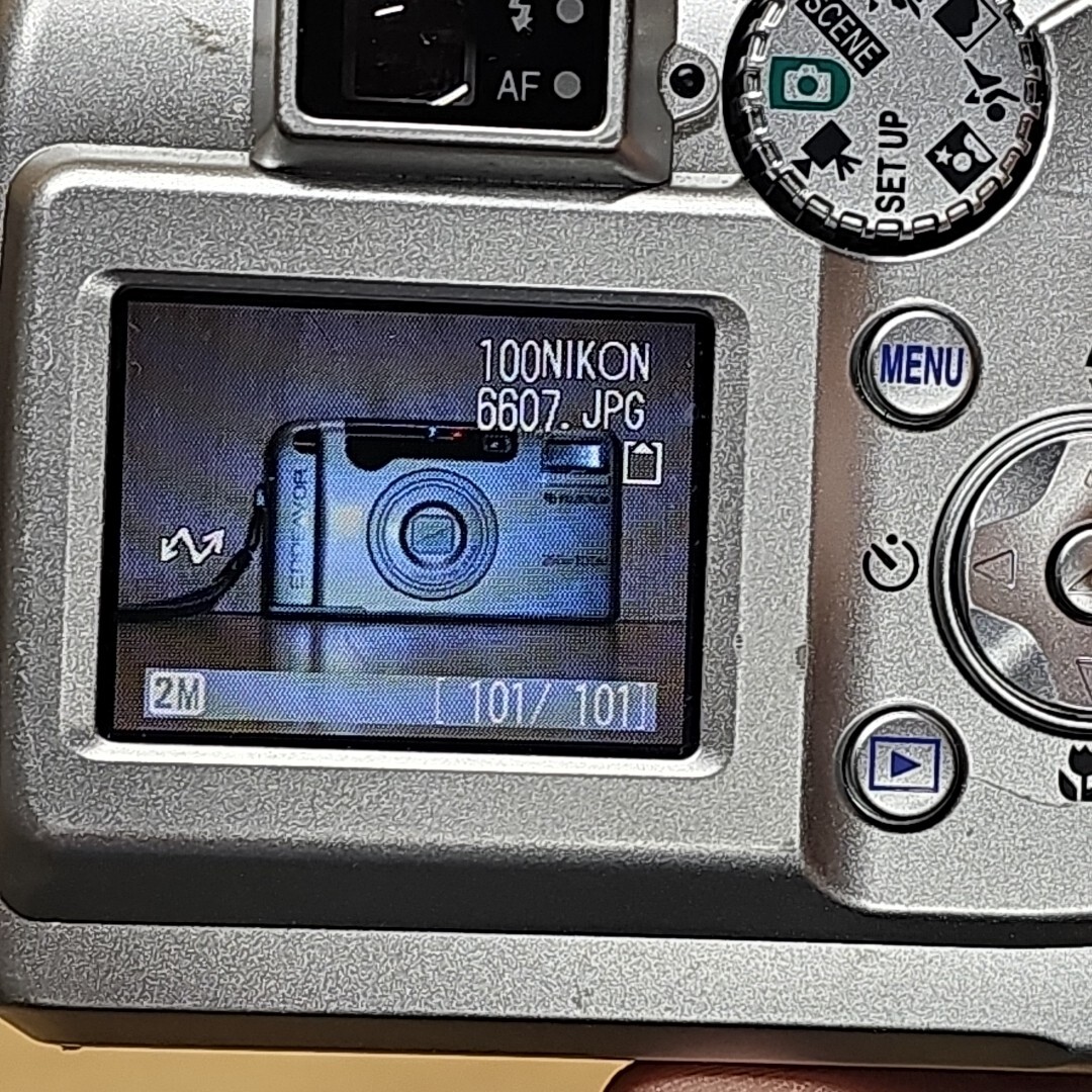 Nikon COOLPIX E2200 デジカメ a4714 Nikon COOLPIX E2200 デジカメ a4714 Nikon COOLPIX E2200