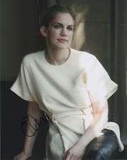 Anna Chlumsky VEEP Autographed Signed 8x10 Photo COA EF235