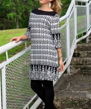 Black and White Printed Tunic Boat Neck Kurti S/M Pullover Top