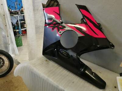 Ricambi Honda 360 Usata CARENA LATERALE SINISTRA USATA HONDA CBR