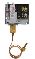 Johnson Controls P70AA-118E Pressure Fan Cycling Control w/ 1/4" External Flare