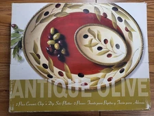 NIB - 2 Piece Clay Art Rustic Antique Olive Ceramic Chip ‘n Dip Set/Platter