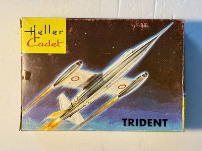Heller Cadet 1:100 Trident Vintage Kit No. 015, Sealed