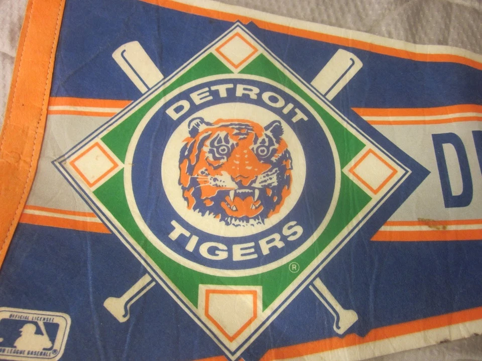 Vintage 1990’s Detroit Tigers MLB Baseball Full Size 30” Pennant by Wincraft - Image 2 of 4