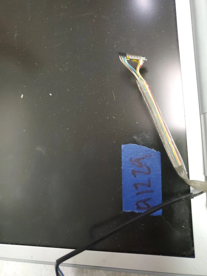 Apple Screen Display Assembly for MacBook Pro 17" A1229 2007 free ship - Image 2 of 4