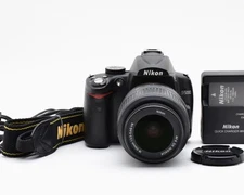 [Near MINT] Nikon D5000 12.3MP Digital SLR Camera 18-55 VR Lens from Japan #L1