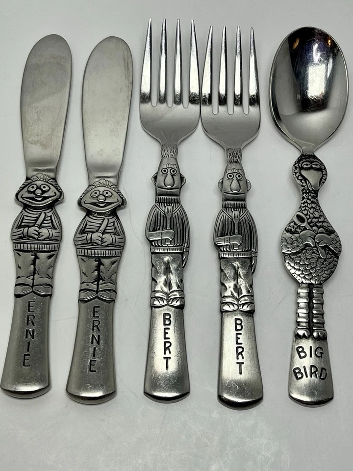 Juego de 5 cubiertos de acero inoxidable para niños Gorham Sesame Street 1976 vintage Foto 2 de 4