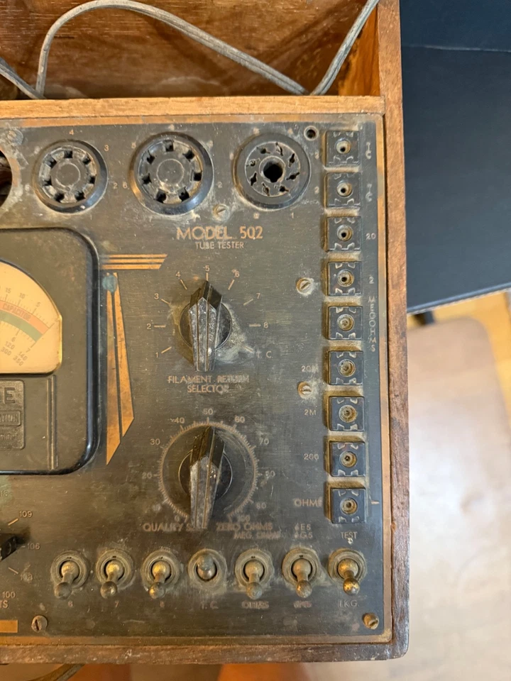 Tubo de ensayo analizador de radio Supreme 1938 de colección modelo 502-solo piezas Foto 2 de 4