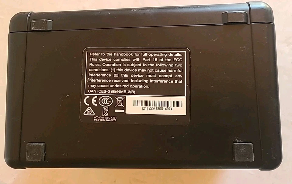 Mini amplificador de guitarra Blackstar Fly 3 portátil 3 vatios 6,5 x 5 x 3,5" toma 6 AA Foto 3 de 4