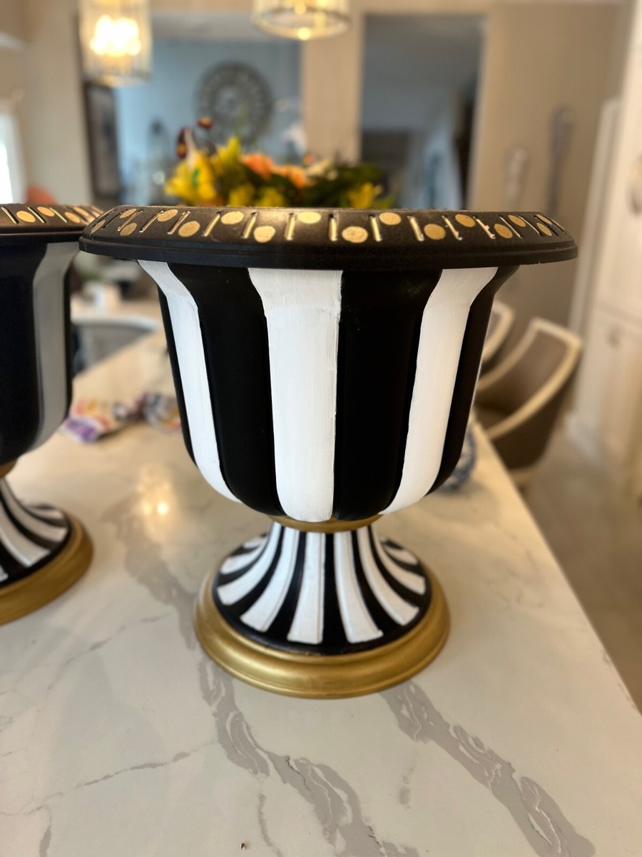Hand Painted outdoor resin planter urn; Large 19
