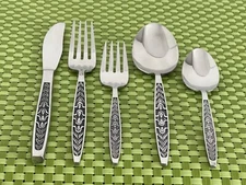 Hanford Forge EL PARAISO Stainless Floral Glossy Japan Flatware CHOICE
