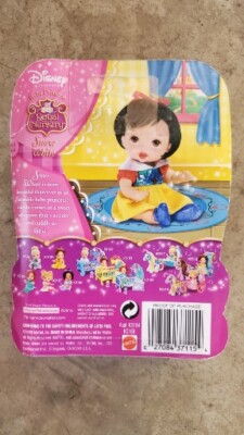 2006 Disney Princess Enchanted Nursery Doll Baby Snow White 4.5