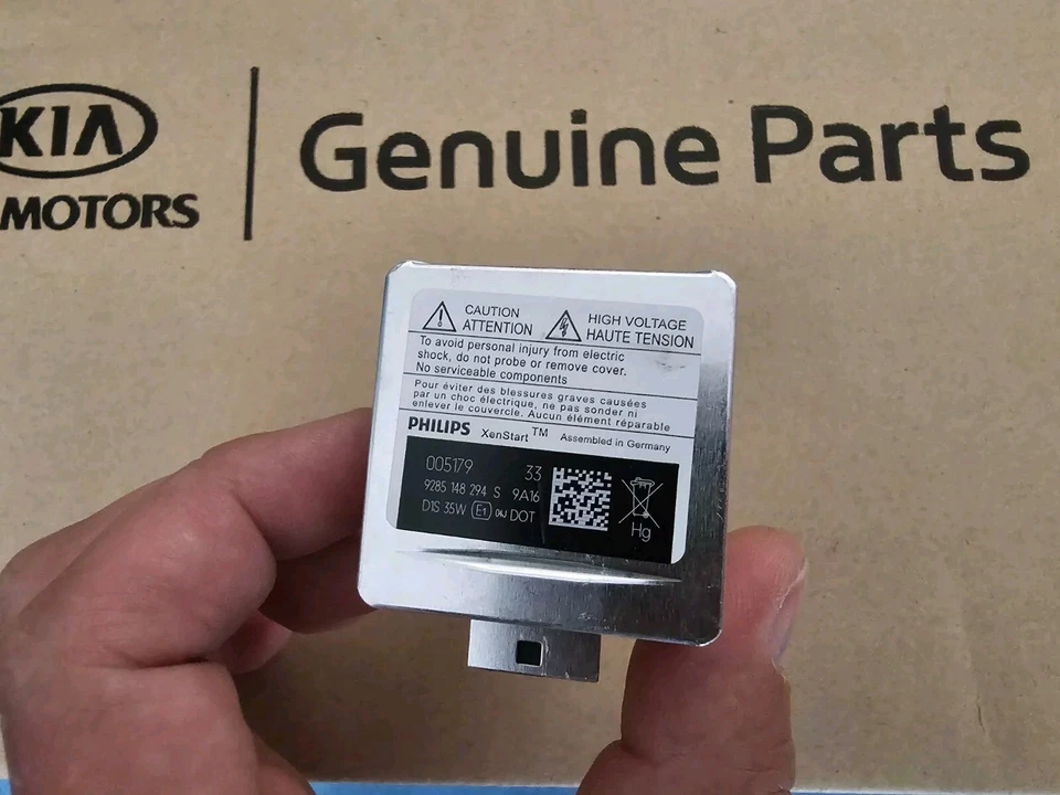 1X NEW GENUINE KIA XENON BULB D1S XENSTART Philips HID 18647-35006 - Image 2 of 4