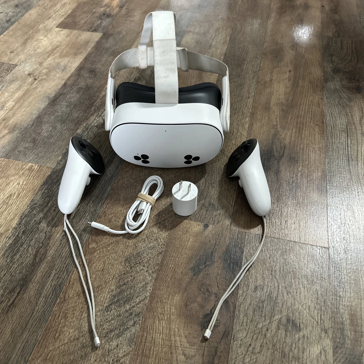 Oculus Quest VR Headsets for sale - eBay