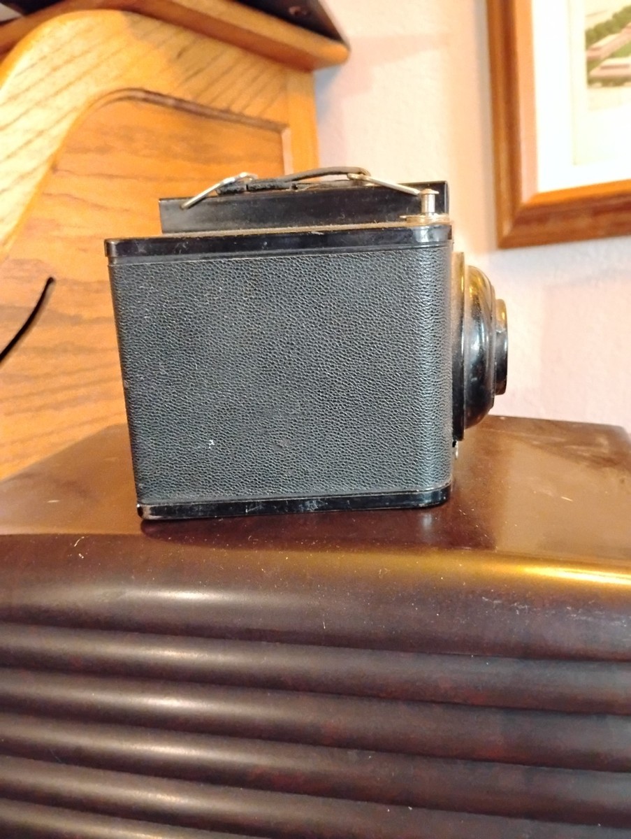 Vintage Kodak 616 Box Camera SIX-16 Brownie Special Art Deco Black