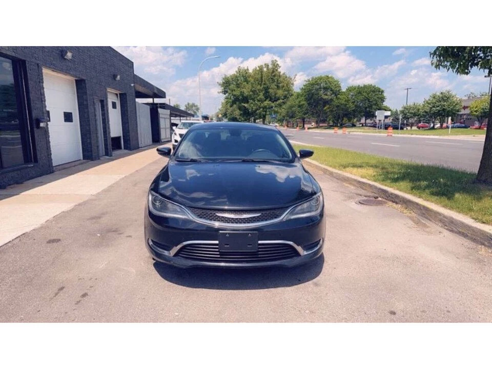 2016 Chrysler 200 Limited 4dr Sedan - Image 3 of 4