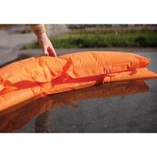 Instant Sandbags Water Activated Flood Defence – Stops Water Ingress (6 Pack)